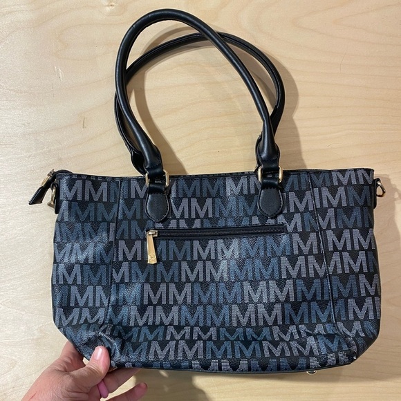 MKF Collection M Signature Hand Bag (IT) - Picture 2 of 6